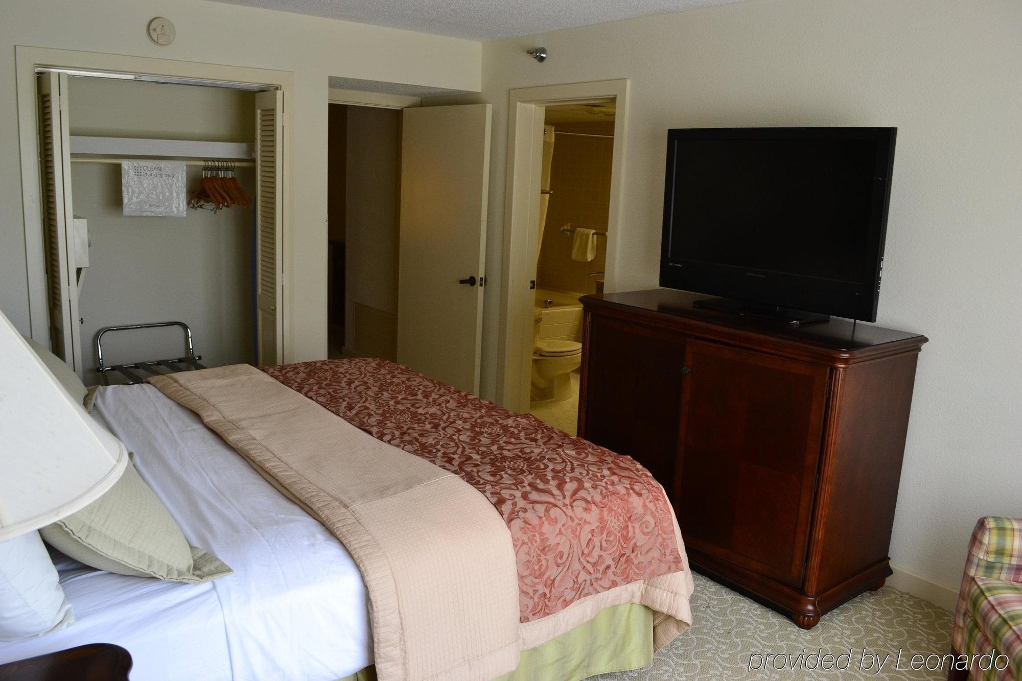 Jameson Inn & Suites بولينغ غرين المظهر الخارجي الصورة