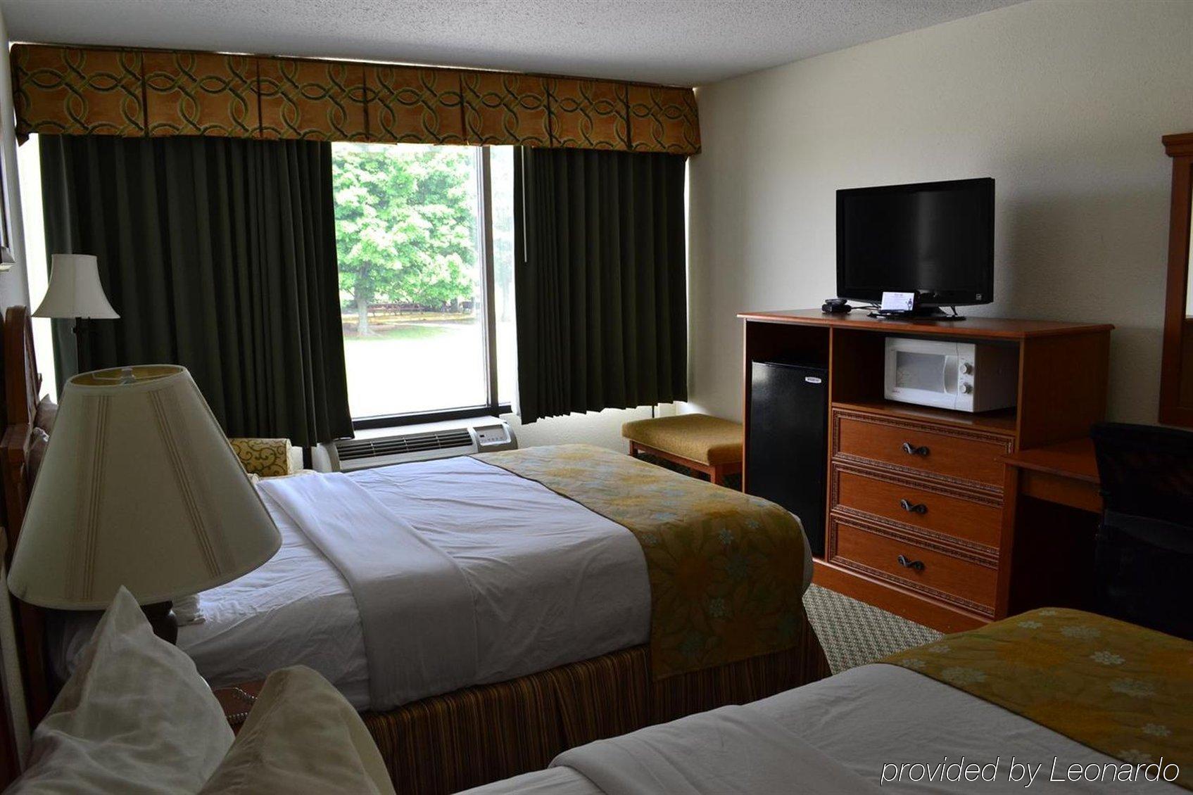 Jameson Inn & Suites بولينغ غرين المظهر الخارجي الصورة