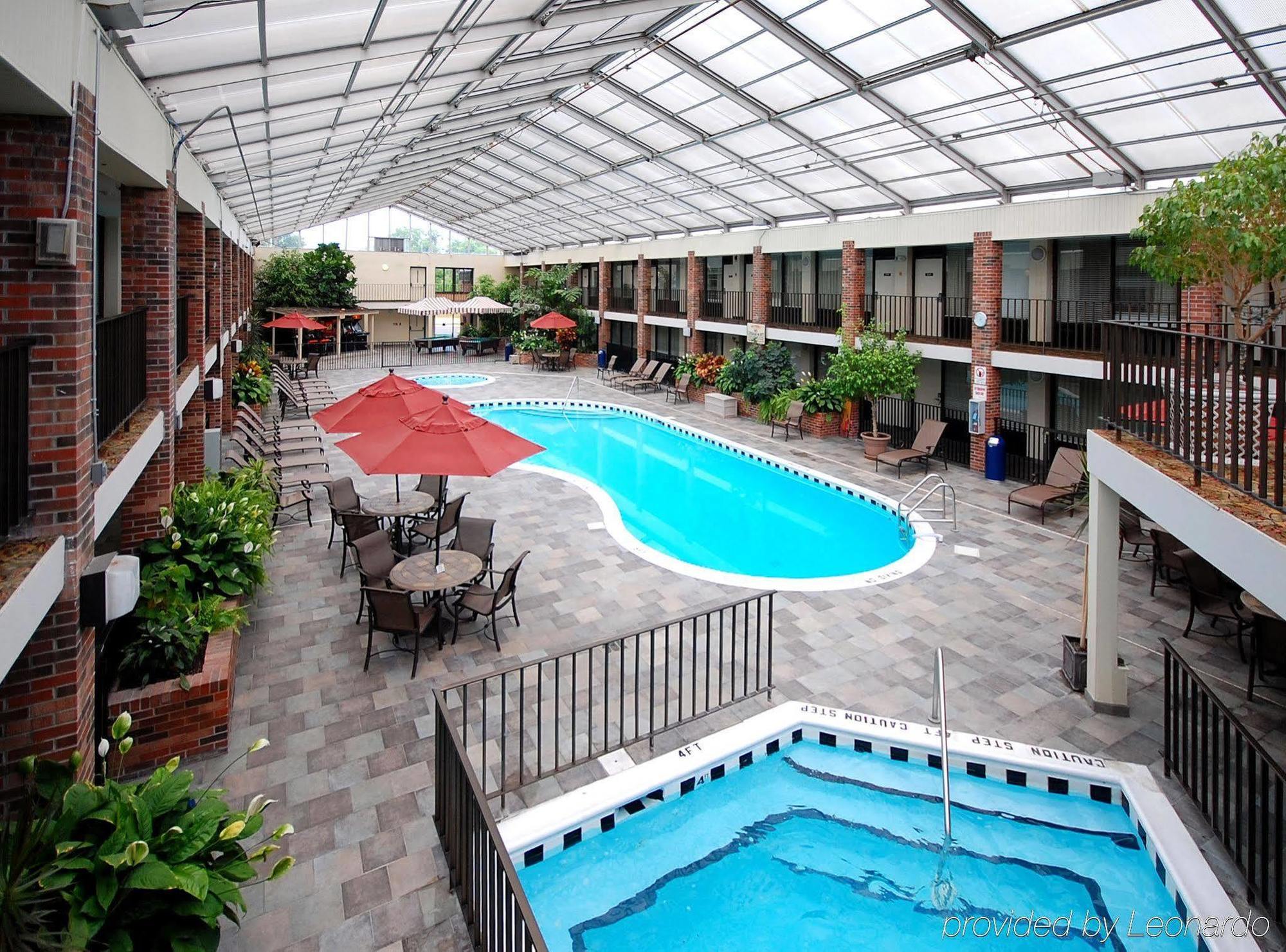 Jameson Inn & Suites بولينغ غرين المظهر الخارجي الصورة